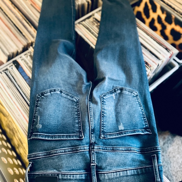 NWT | Express | Women’s Stretch Denim Perfect - “High-Rise Ankle” Jeans - Picture 7 of 7